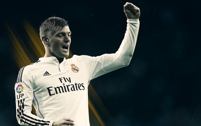 凤凰体育焦点-凯特琳福特夺冠时刻相拥而泣